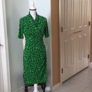 Nine West green and Navy Dress. Size 10.